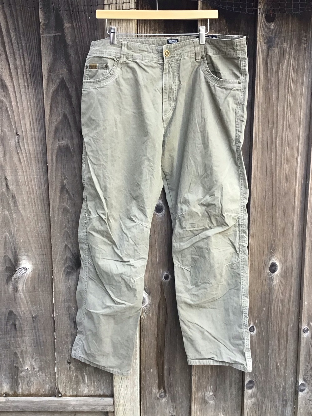 Kuhl Revolvr Vintage Patina Dye Outdoor Hiking Pants Mens 38x32 Green